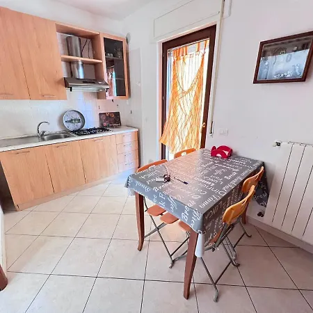Apartment La Casetta Di Simo Taranto
